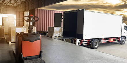 Loading an export shipment for delivery